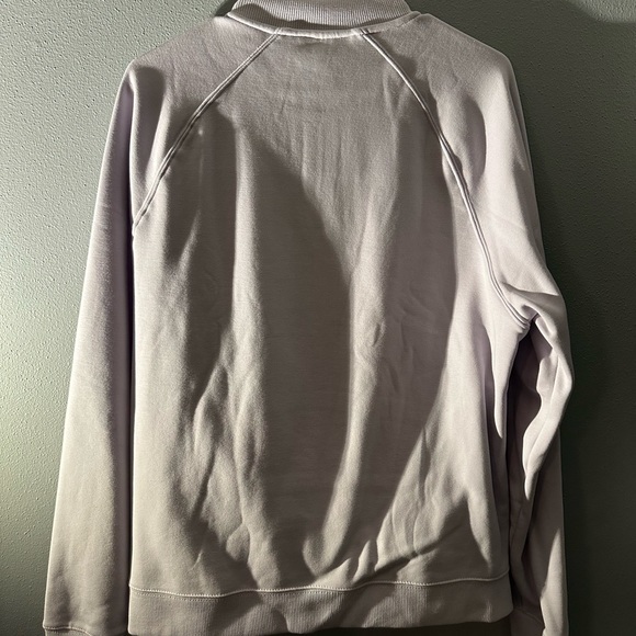 Fabletics 1/4 zip, Light Purple! Size Medium - Picture 2 of 3